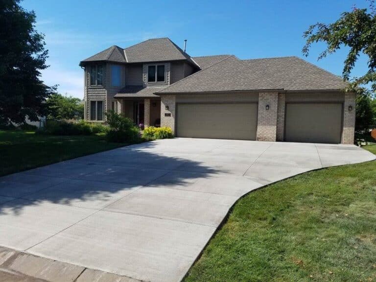 Driveway Staining Services in Pittsburgh, PA