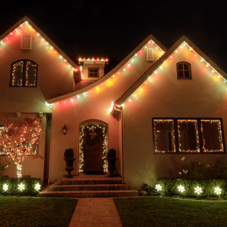 Christmas Light Uninstallation Services in Pittsburgh, PA